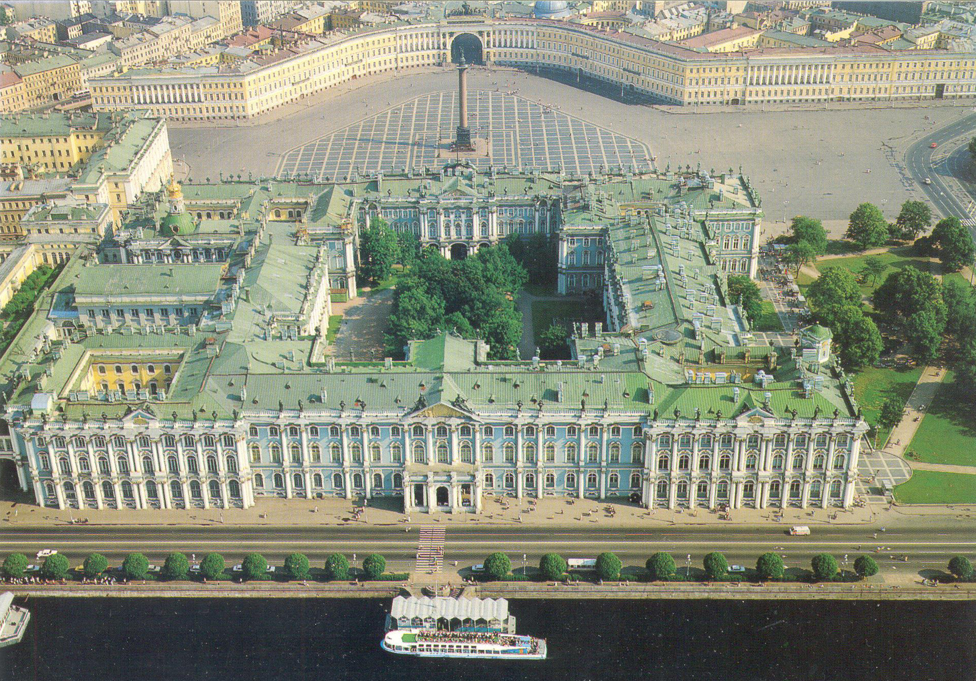 Сколько дворцов в санкт петербурге. Зимний дворец (1754-1762 гг.). Растрелли архитектура зимний дворец. Растрелли зимний дворец в Петербурге. Зимний дворец Архитектор Растрелли.