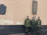 Студенты ВУЦ участвуют в уборке социально значимых объектов Студенты ВУЦ участвуют в уборке социально значимых объектов